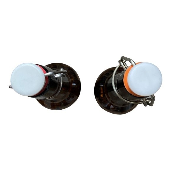 Stylish Amber Brown Swing Top Glass Bottles - Set of Two (16oz) - Picture 3 of 4